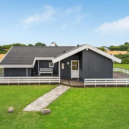 3 Bedroom Gorgeous In *