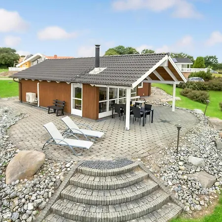 3 Bedroom Gorgeous In Ferienhaus Nordborg Kommune
